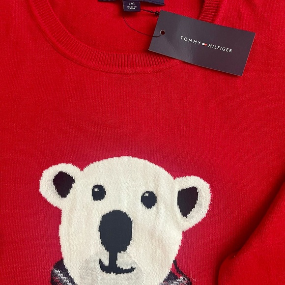 Tommy Hilfiger Bear Red sweater new with tags - Picture 4 of 4